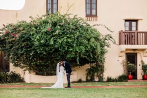 Nat&Bryan-CurtissMansion-NB2_0408